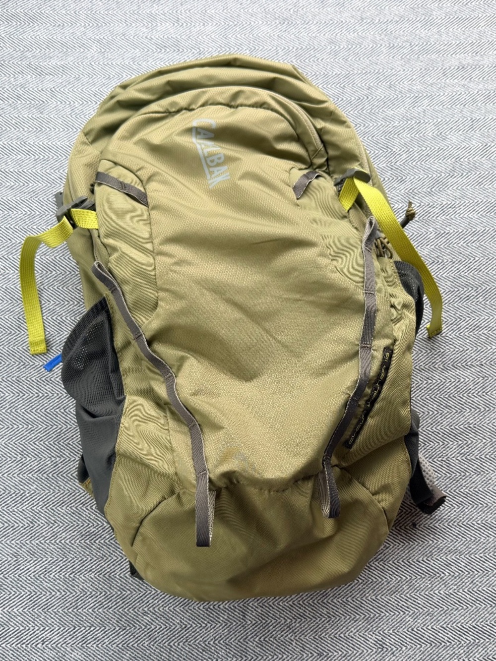 OSPREY - Olive Green Daypack Backpack